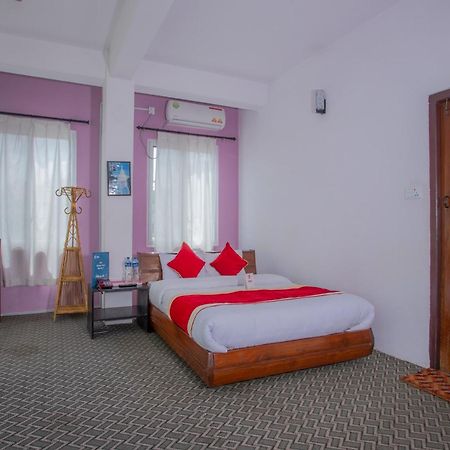 Oyo 135 Lost Garden Apartment And Guest House Kathmandu Exteriör bild