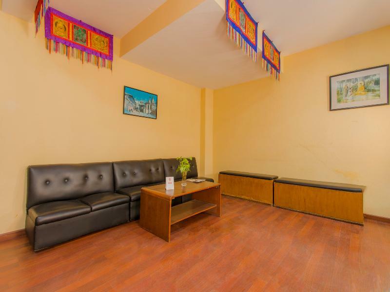 Oyo 135 Lost Garden Apartment And Guest House Kathmandu Exteriör bild